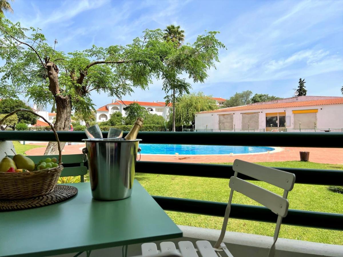 Albufeira Twins 2 With Pool By Homing Leilighet Eksteriør bilde